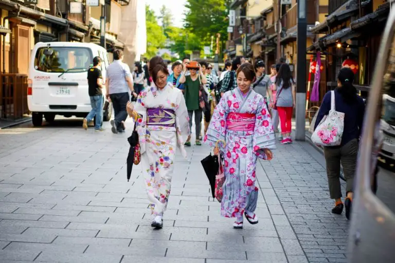 18 Tempat Menarik Di Jepun Yang Perlu Anda Lawati.