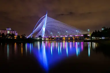 18 Tempat Menarik Di Putrajaya Bandar Dalam Taman Ini Pasti Memukau Mata Anda Dengan Kecantikan Landskapnya Ammboi