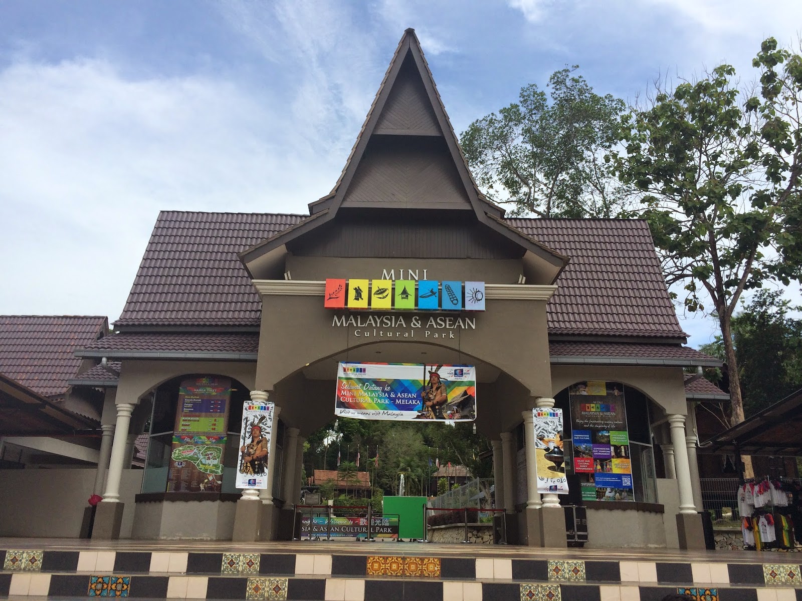 Mini Malaysia & Asean Cultural Park