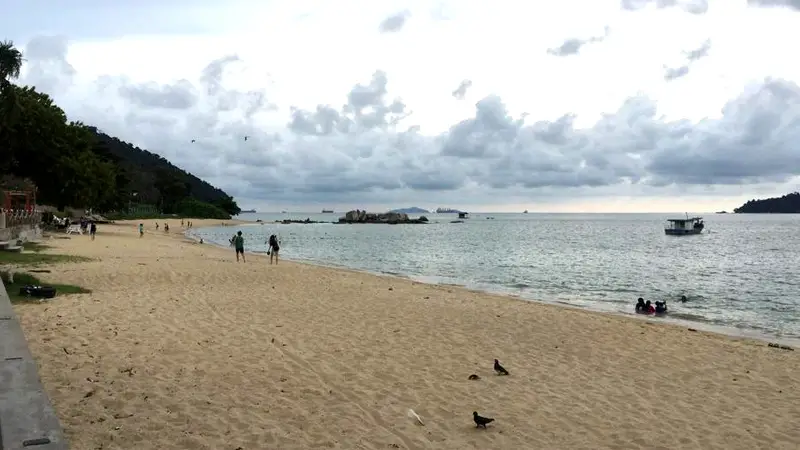 Pantai Pasir Bogak