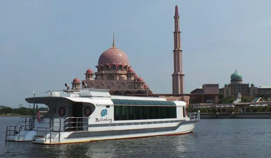 River Cruise Putrajaya