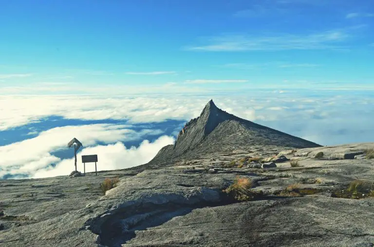 Diari Mendaki Gunung Kinabalu