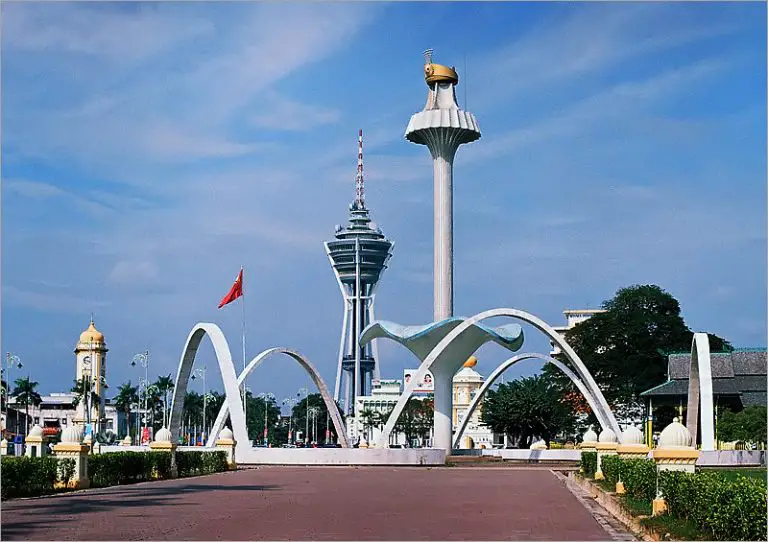 [TERBAIK] 15+ Tempat Bersejarah Di Kedah Dan Keseronokan Patriotisme Anak Muda