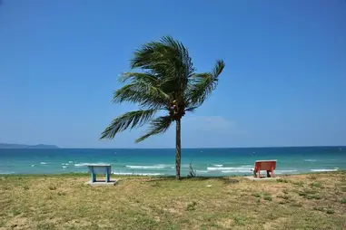 10 Pantai Di Terengganu Bakal Buat Anda Kagum Ammboi