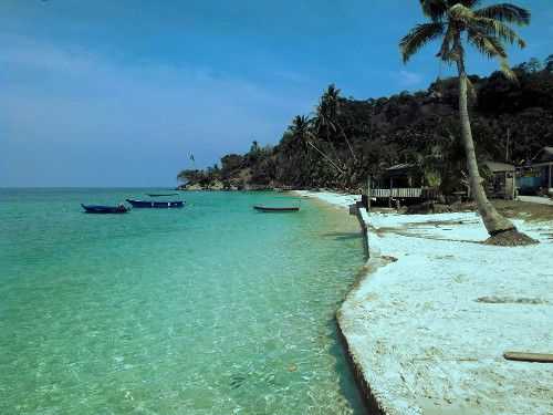 pantai di malaysia