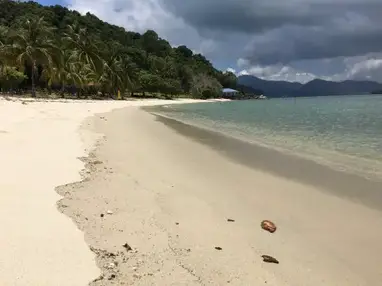 11 Pantai Di Perak Paling Indah Bercuti Ammboi