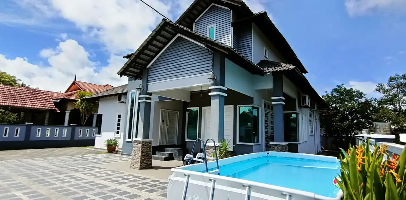 Pool private terengganu with homestay Homestay Private
